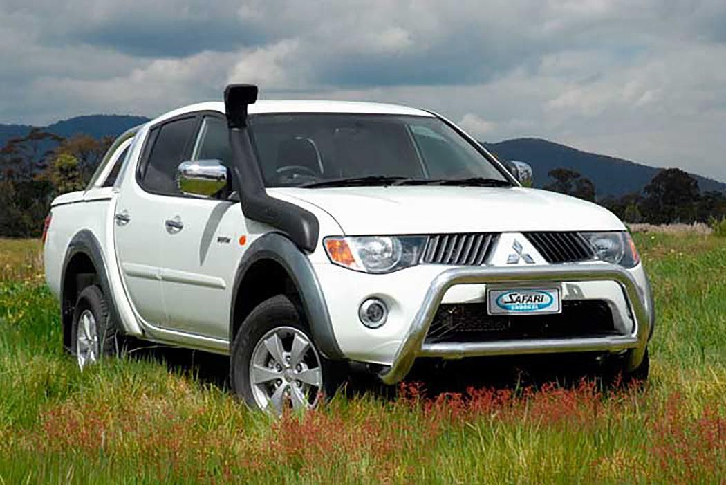 4X4 SNORKEL for the Mitsubishi Triton ML 3.2L Diesel