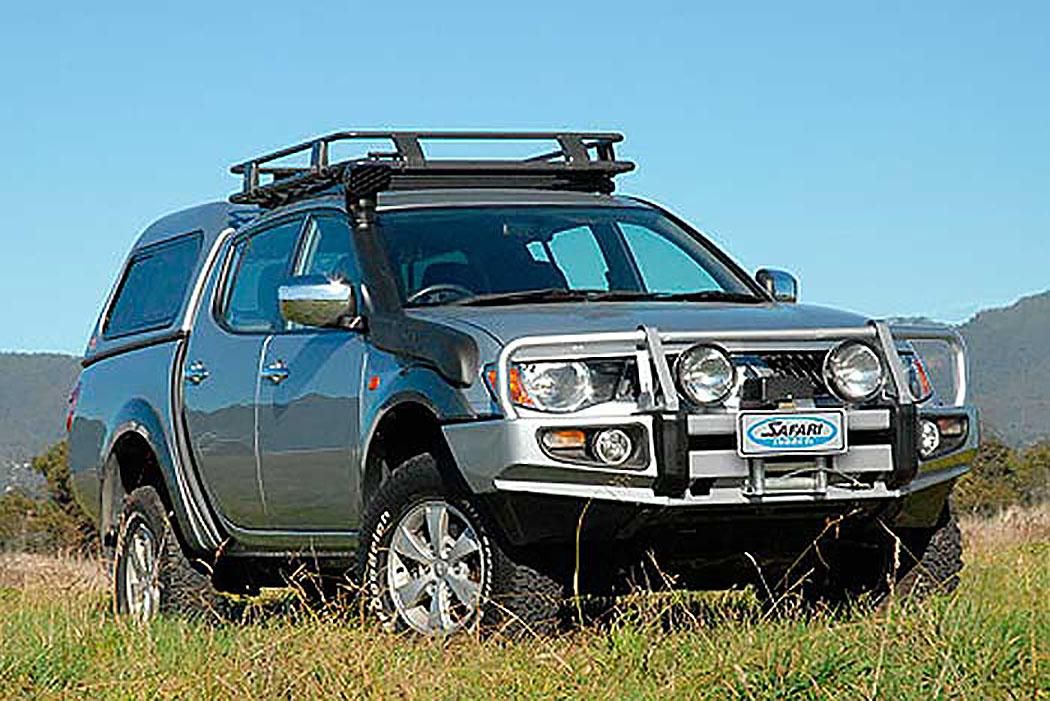 4X4 SNORKEL for the Mitsubishi Triton MN 2.5L Diesel